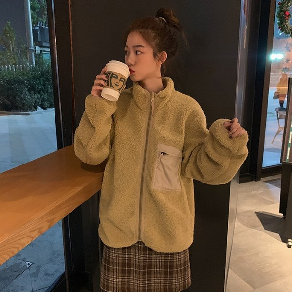 Lezser kabát széles cipzárral