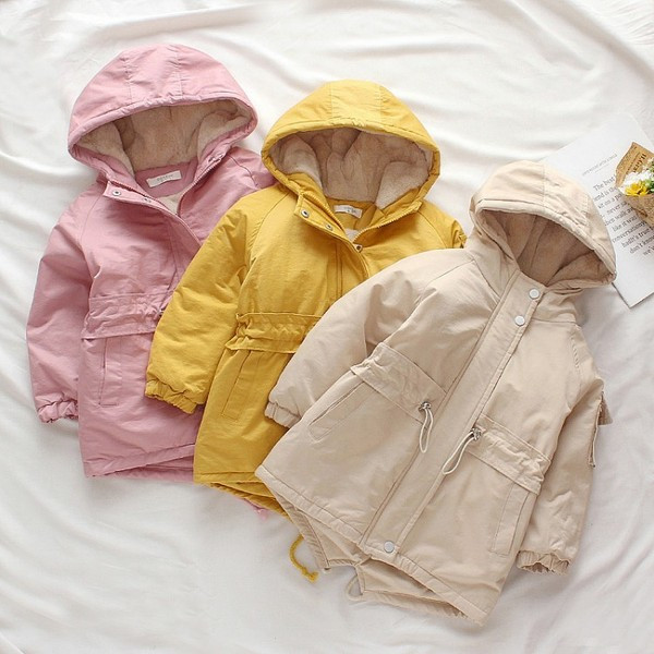 Μοντέρνο παιδικό μπουφάν με κουκούλα και κορδόνια σε ροζ, κίτρινο και μπεζ χρώμα