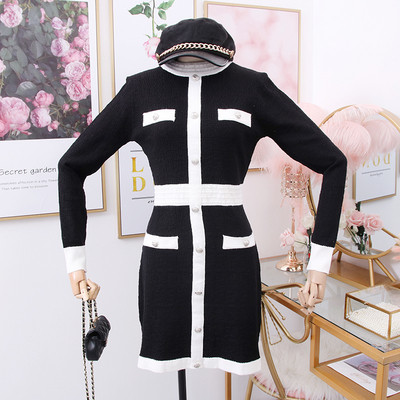 Modern női ruha gombokkal - fehér és fekete színben