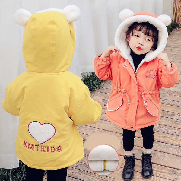 Új modell gyerekkabát, kapucnival, derékban megkötős lányoknak