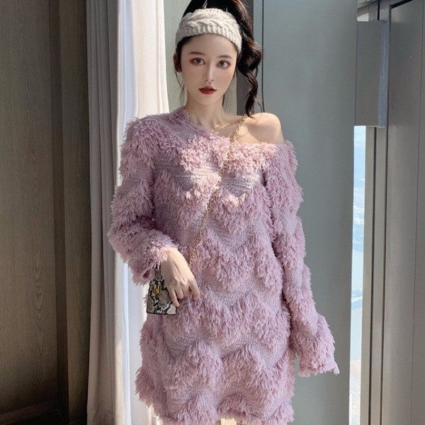 Modern női hosszú ujjú ruha fehér, rózsaszín és fekete színekben