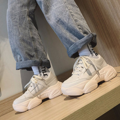 Eko bőrből készült alkalmi női tornacipő, durva talpban