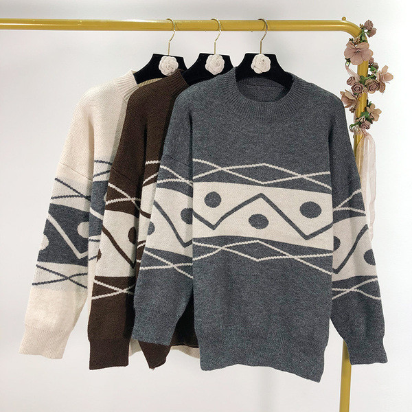 Női hosszú téli pulóver szürke, fehér és barna színben, mintával