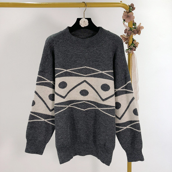 Női hosszú téli pulóver szürke, fehér és barna színben, mintával