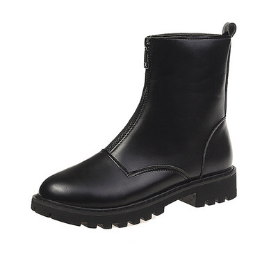 Őszi-téli női bőrcsizma cipzárral fekete színben