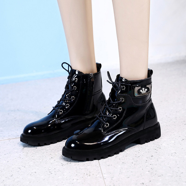 Öko bőrből készült modern női csizma többféle színben - két modell