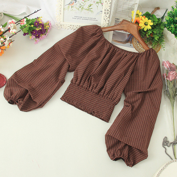 Bluză de damă modernă în carouri cu umerii goi și mâneci largi în mai multe culori