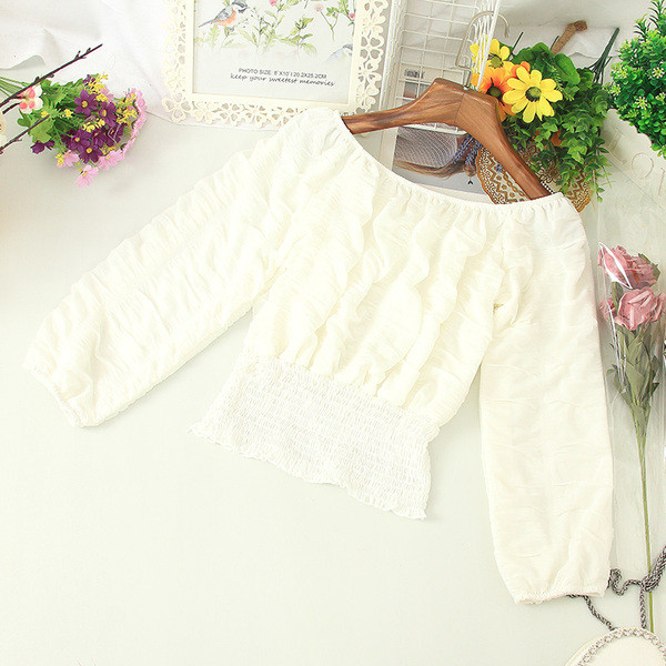 Μοντέρνα γυναικεία μπλούζα με γυμνούς ώμους και μακριά μανίκια σε διαφορετικά χρώματα