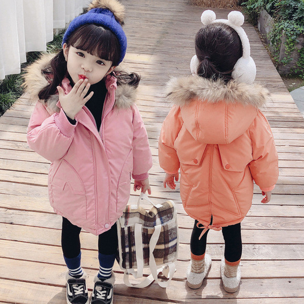 Modern, kapucnis gyerekkabát lányoknak rózsaszín, narancssárga és bézs színben