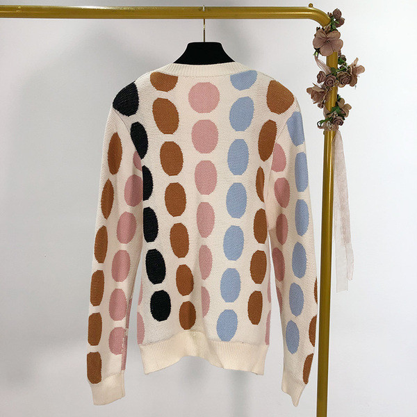 Γυναικείο casual πουλόβερ με μοτίβο δεξιά και οβάλ ντεκολτέ