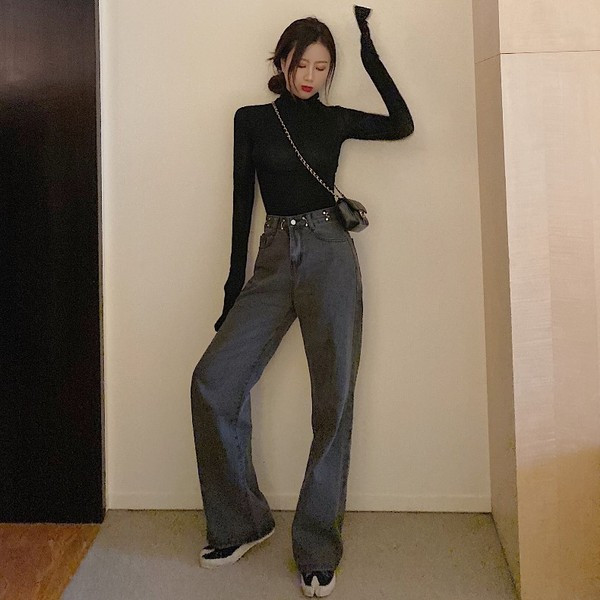 Női testhezálló blúz polo gallérral, sok színben