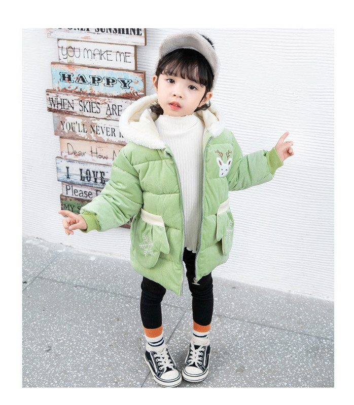 Modern, 3D elemes gyerekkabát lányoknak rózsaszín, zöld, piros és sárga színben