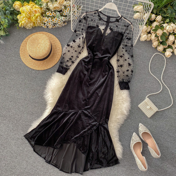 Дълга дамска рокля от кадифе в черен и син цвят