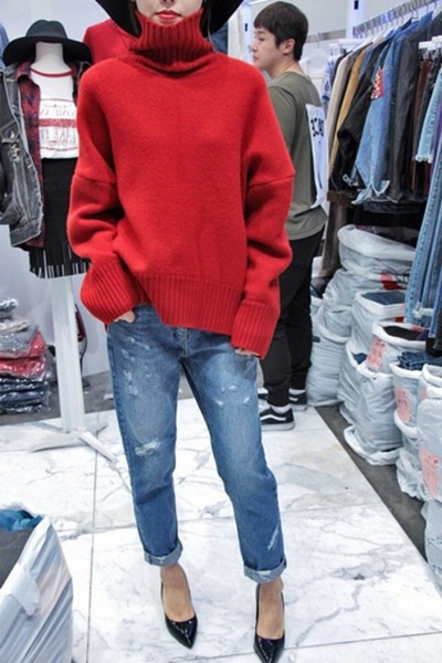 Pulover tricotat de damă modern, cu guler polo înalt și mâneci lungi în roșu