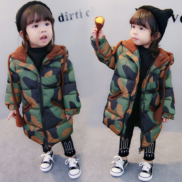 Μοντέρνο μακρύ παιδικό χειμωνιάτικο μπουφάν για κορίτσια