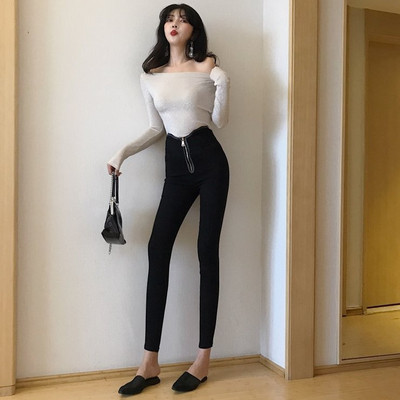 Γυναικεία παντελόνια σε μαύρο χρώμα με ψηλή μέση με φερμουάρ