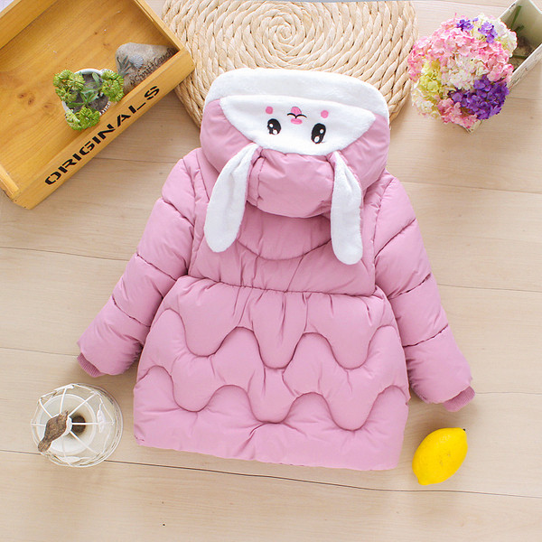 Μοντέρνο παιδικό μπουφάν για κορίτσια με τρισδιάστατο στοιχείο σε ροζ χρώμα