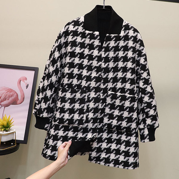 Модерно дамско карирано палто с джобове и дълъг ръкав 