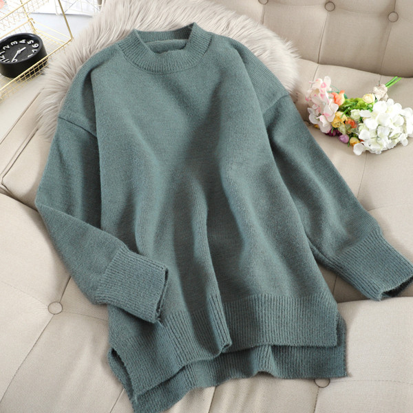 Μοντέρνο γυναικείο πουλόβερ με στρογγυλό ντεκολτέ σε πέντε χρώματα