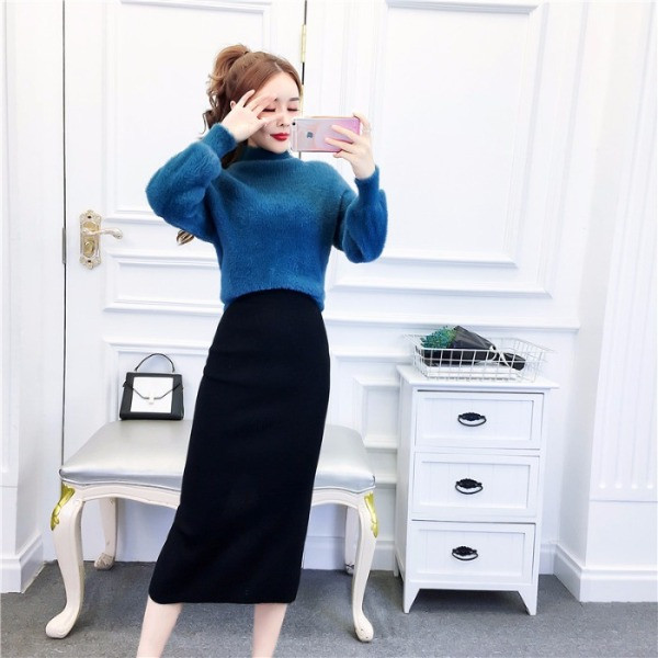 Női pulóver szett pólógallérral és hosszú szoknyával