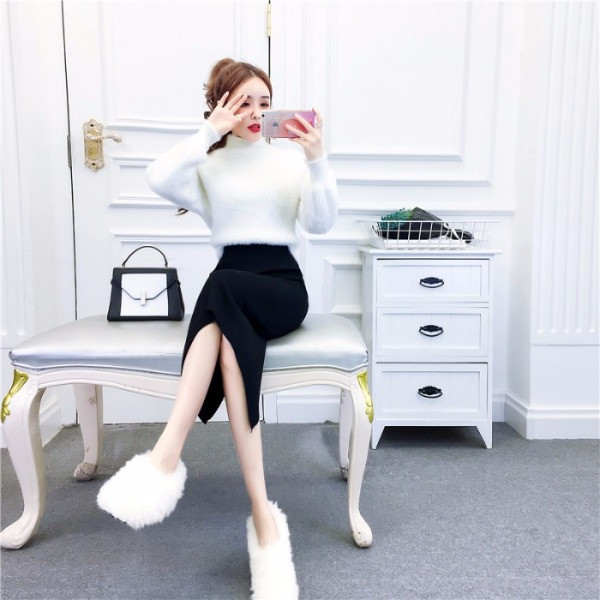 Női pulóver szett pólógallérral és hosszú szoknyával