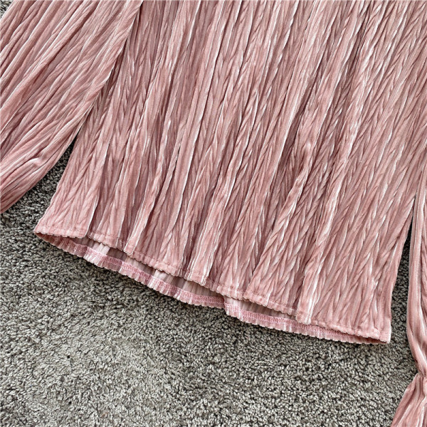 Stílusos női blúz magas gallérral és tüll fekete és rózsaszín színben