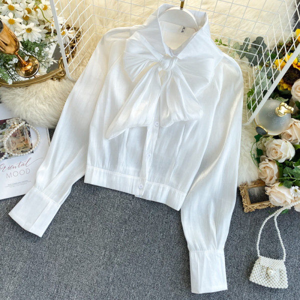 Cămașă elegantă de damă cu o panglică în negru, roz și alb