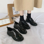 Lapos talpú, modern női cipő, két modellben