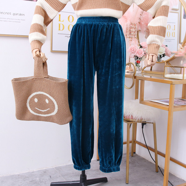 Divatos női bársony nadrág több színben