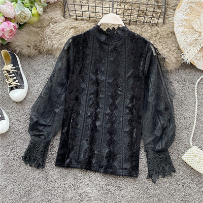 Modern női ing magas gallérral és csipkével fehér, szürke és fekete színben