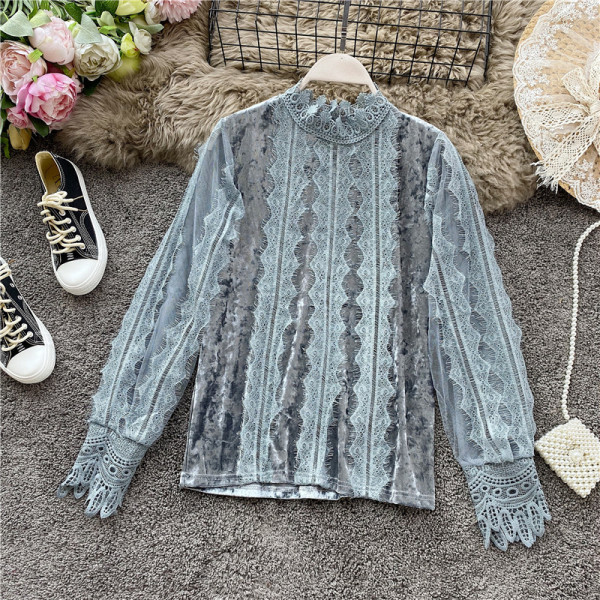 Modern női ing magas gallérral és csipkével fehér, szürke és fekete színben