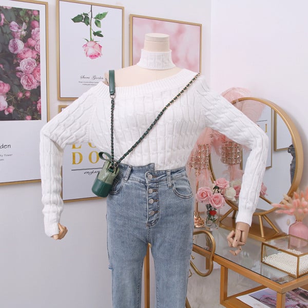 Νέο μοντέλο γυναικείο πουλόβερ με λαιμόκοψη - σε διάφορα χρώματα