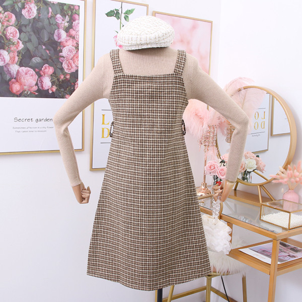 Új modell női ruha és pulóver szett barna és fekete színben