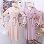 Aktuális női ruha övvel és spitz nyakkivágással - többféle színben