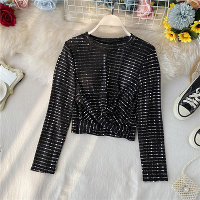 Stílusos női blúz ovális nyakkivágással, fényes hatású fekete és kék színben