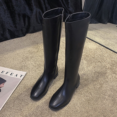 Női bőrcsizma fekete és barna színben, télre alkalmas