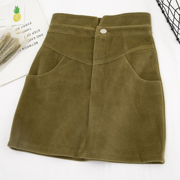 Aktuális női szoknya magas derékkal, zsebekkel, négy színben