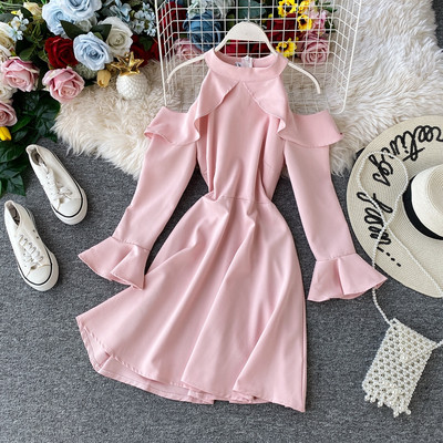 Modern női ruha csupasz váll és hosszú ujjú négy színben