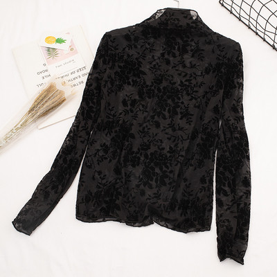 Modern női blúz virágos motívumokkal, öt színben