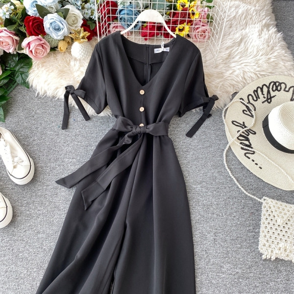 Modern női overall, rövid ujjú, övvel, négy színben