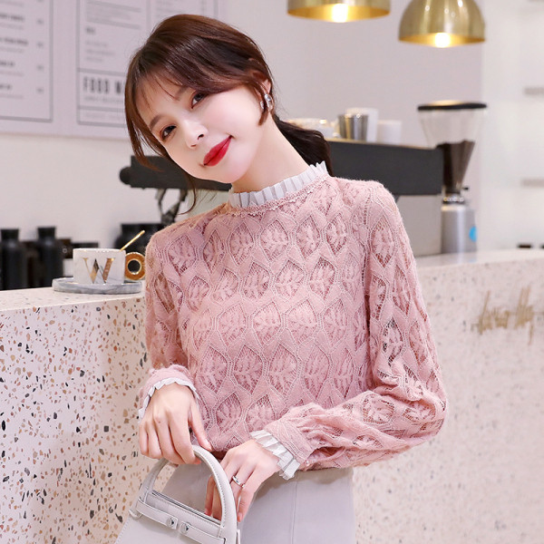 Modern női blúz pólógallérral, rózsaszín és bézs színben