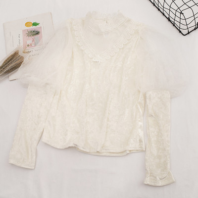 Bluză de damă elegantă din catifea în patru culori cu dantelă