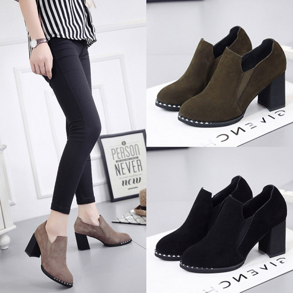 Vastag sarkú női velúr cipő több színben