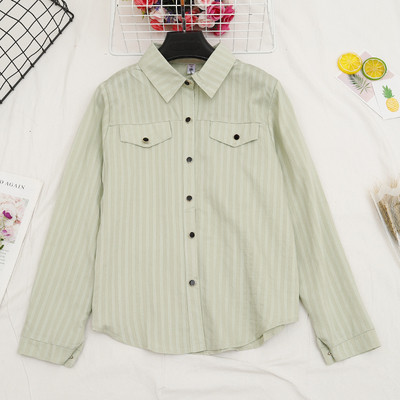 Modern női ing öt színben, klasszikus gallérral és gombokkal