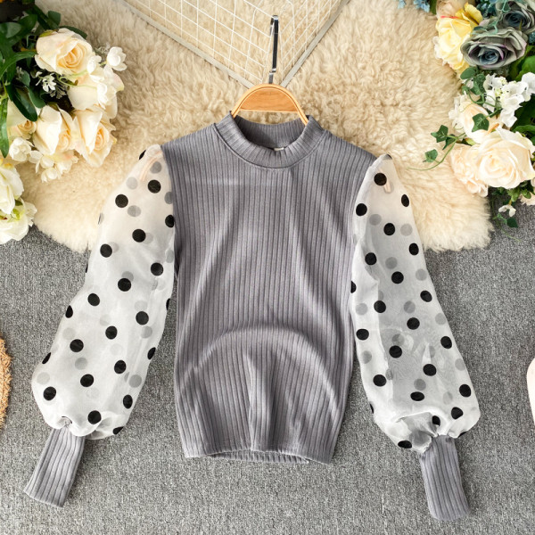 Μοντέρνο γυναικείο πουλόβερ σε διάφορα χρώματα