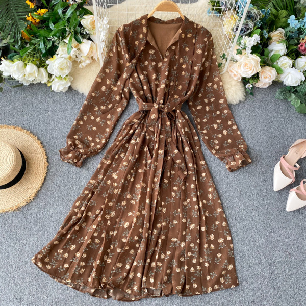 Rochie moderna de dama cu model floral si panglica