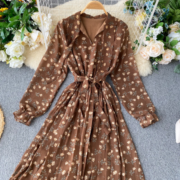 Rochie moderna de dama cu model floral si panglica