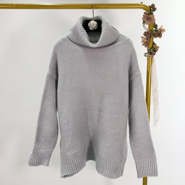 Női téli pulóver magas gallérral, három színben
