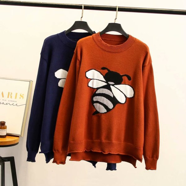 Alkalmi női pulóver O-nyakkal és kék és narancssárga hímzéssel