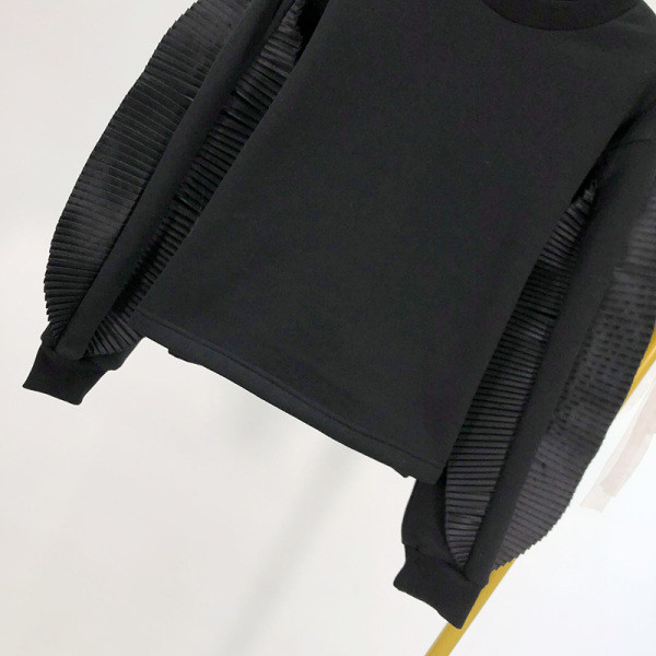 Női rövid, széles ujjú blúz fekete színben